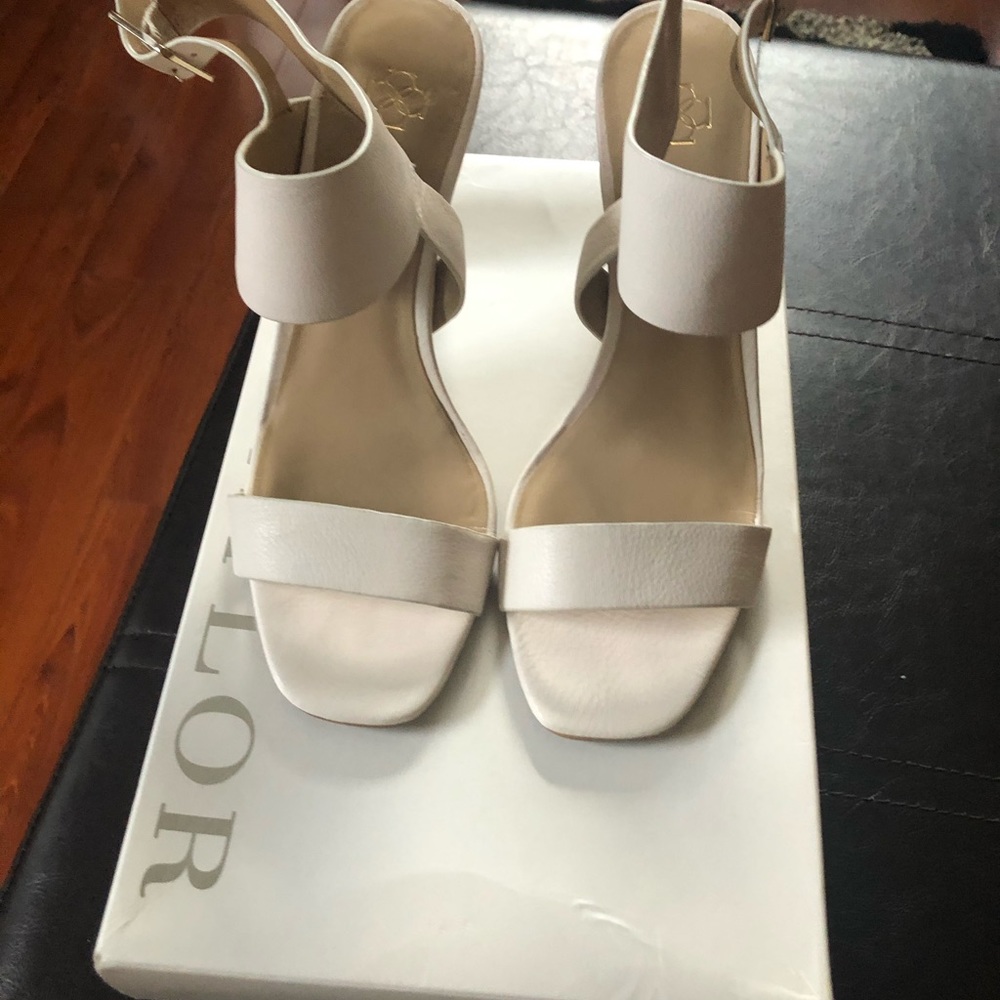 Ann Taylor heels